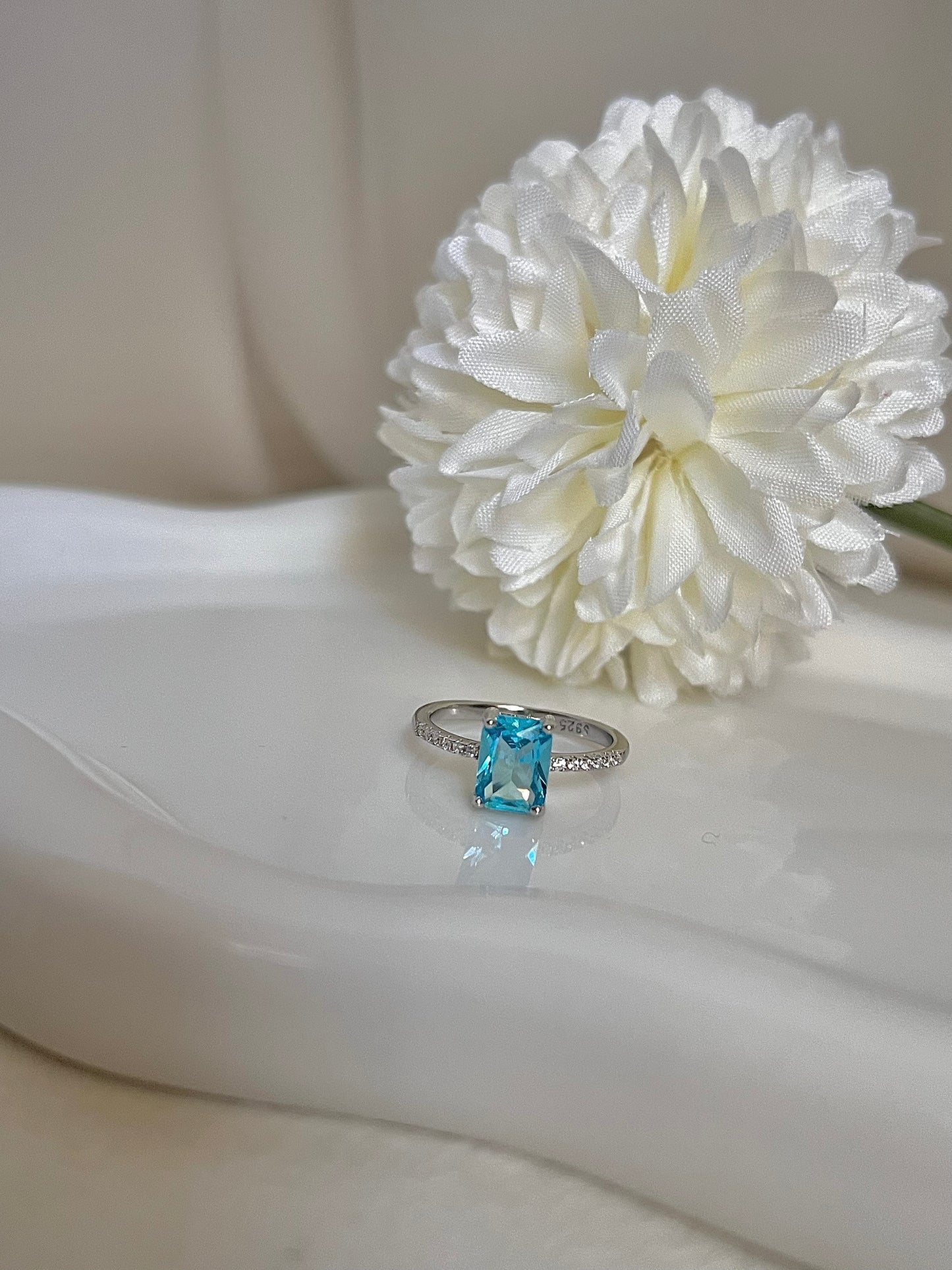 Anello Acquamarina