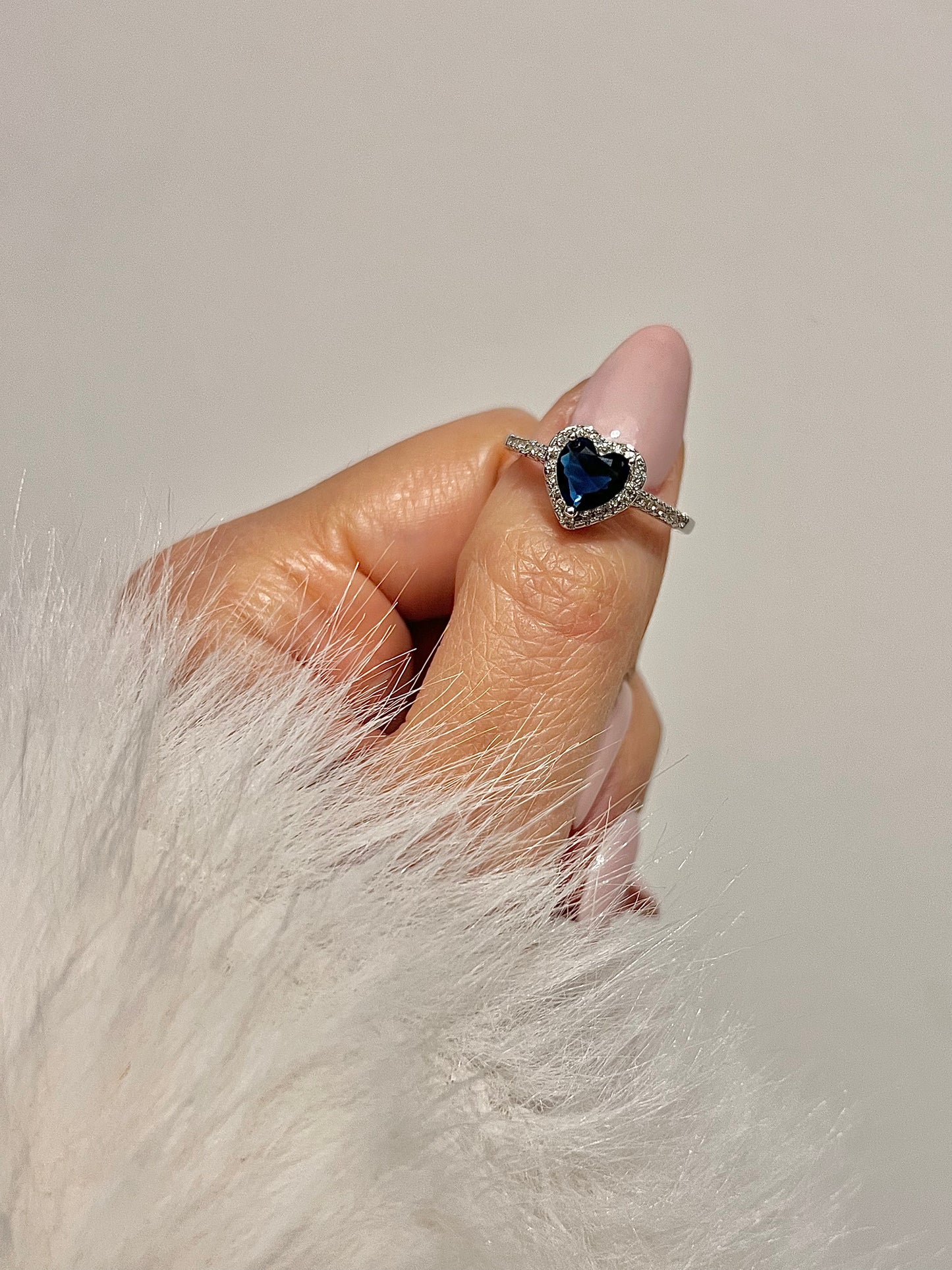 Anello Zaffiro