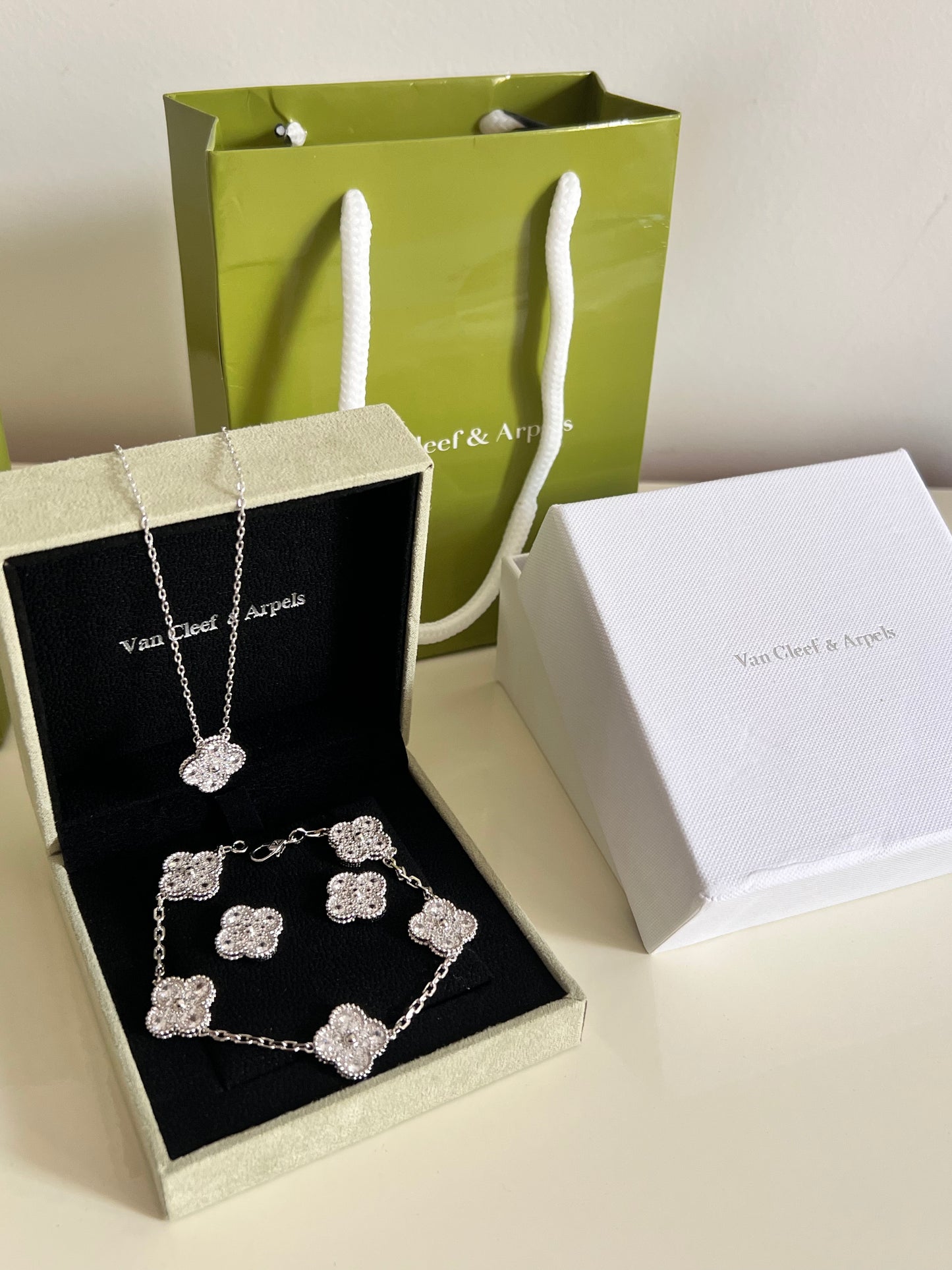 Set Van Cleef & Arpel